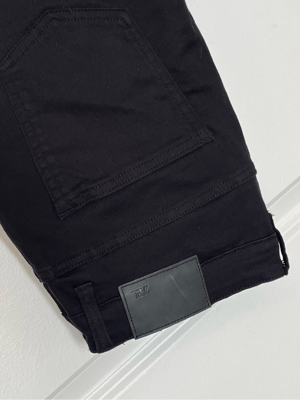 ZARA Men's Skinny Jeans in Black